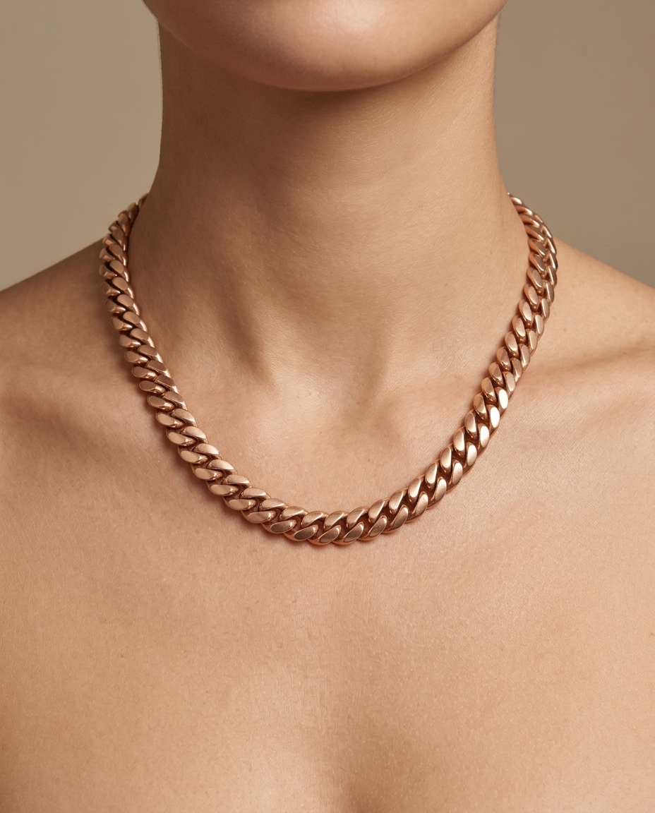 Cuban Chain in Rose Gold on model
