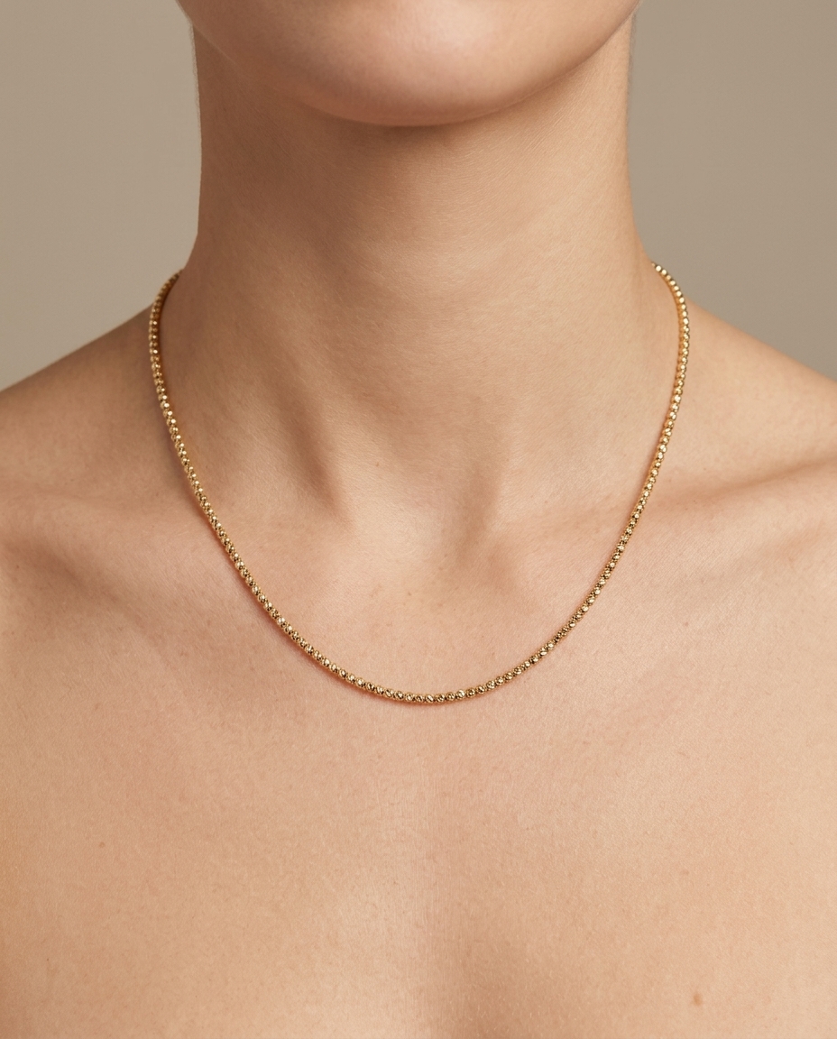 14KT Gold Diamond Cut Chain on model