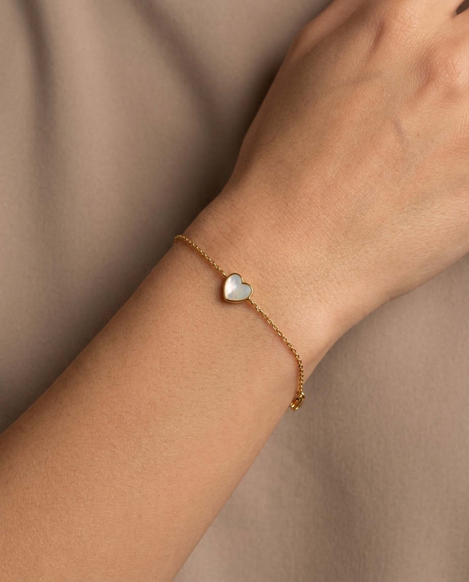 Mop 1 Heart Bracelet Yellown Gold in Yellow Gold on model
